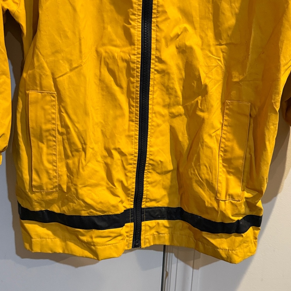 Charles River Apparel Kids Yellow Raincoat with navy trim. Size Medium 10/12. - Picture 2 of 6